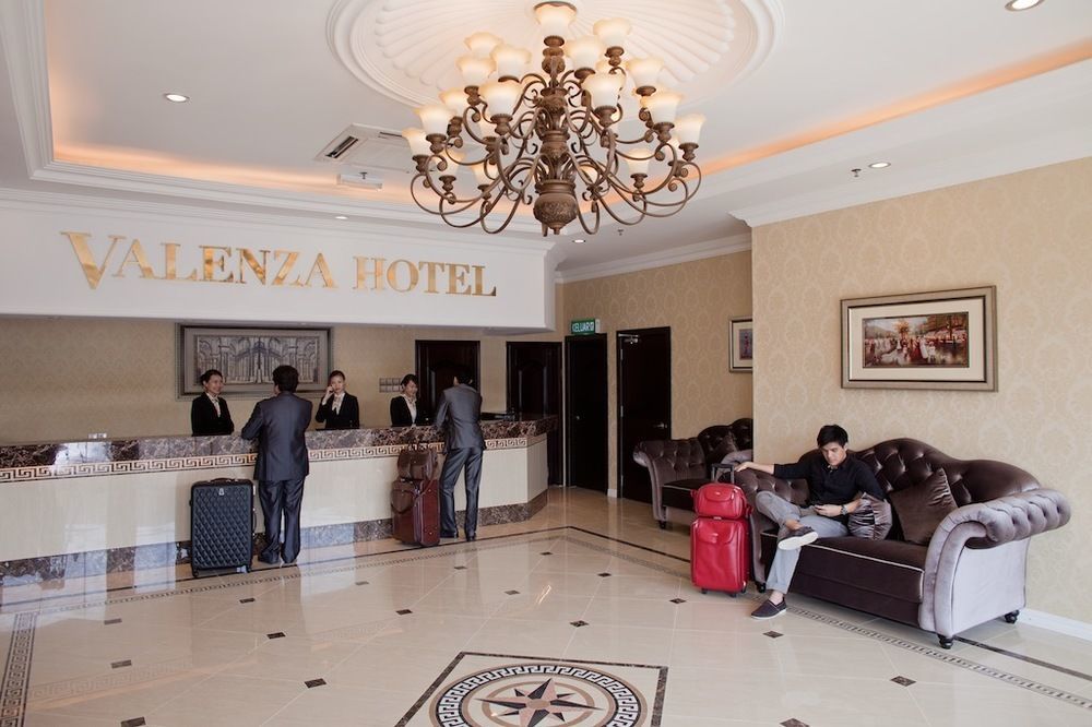 Hotel Valenza Kuala Lumpur Exteriör bild